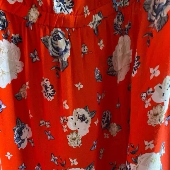 TORRID Red and White Jessica Floral Ruffle Baby Doll Tank Top Size 0 Large 12 - Picture 7 of 8